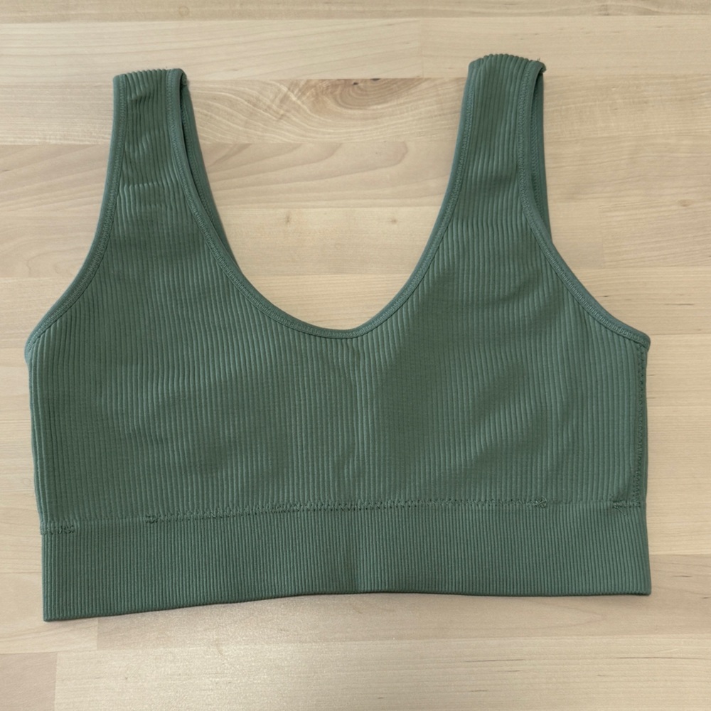Aerie Green Sleeveless Fitted Crop Bra Top